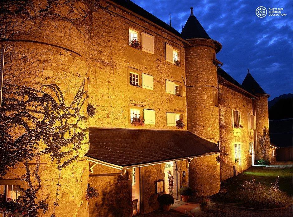 Chateau Des Comtes De Challes Exterior foto